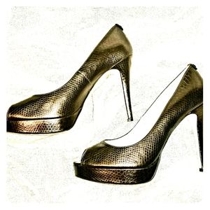 Michael Kors Peep Toe Bronze Metallic Pumps